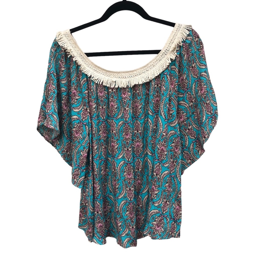 Hayden Los Angeles Fringe Neckline Blouse size Large - Picture 6 of 7